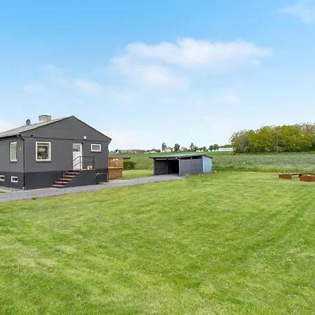 Holiday home Beautiful In With House A Panoramic View