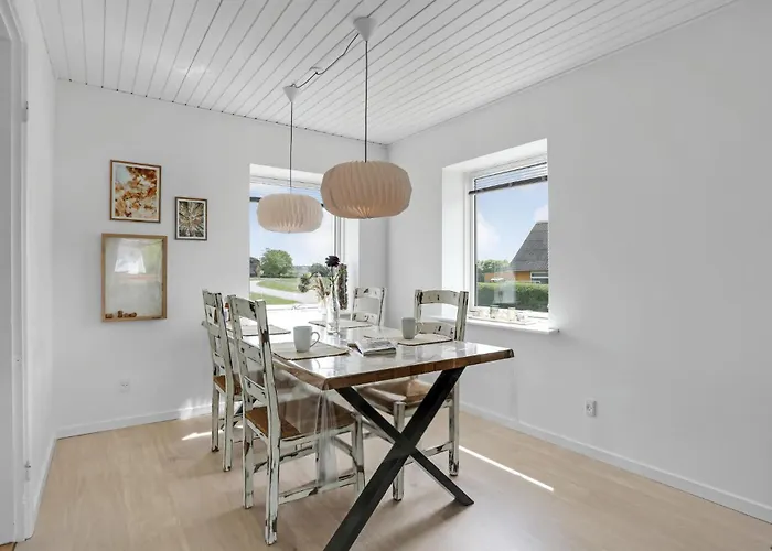 1 Bedroom In 別荘 *