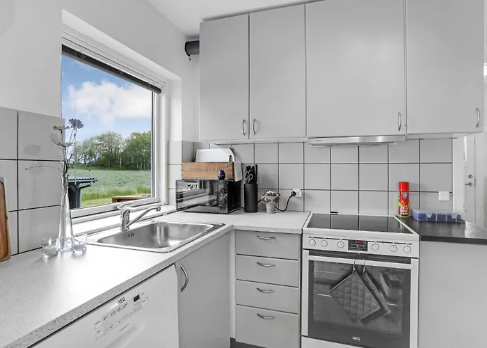 1 Bedroom In 別荘 *