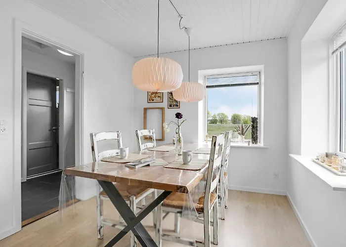 1 Bedroom In * レンネ