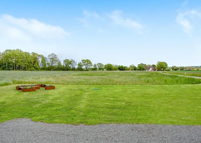 1 Bedroom In 別荘 *